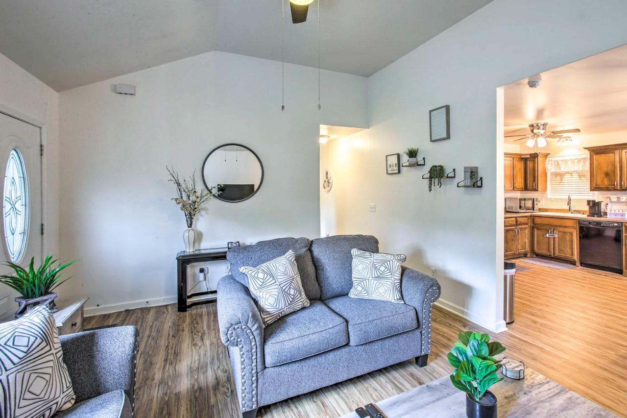 Charming Springfield Escape With Furnished Deck别墅 外观 照片